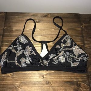 Patagonia top size large